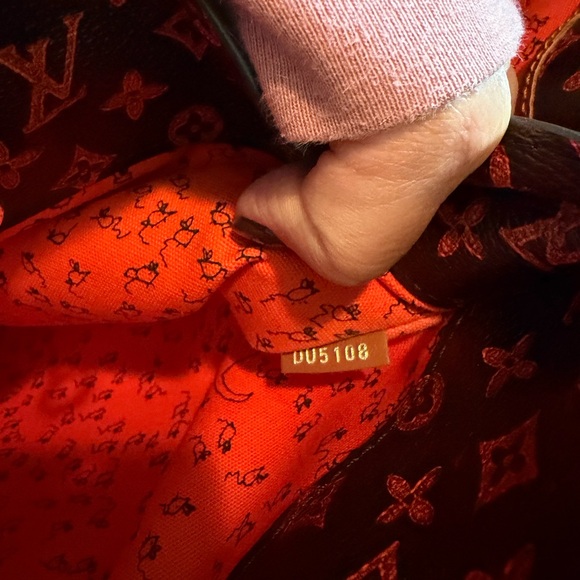 Louis Vuitton Monogram Red and Brown Interior Bag - Picture 10 of 11